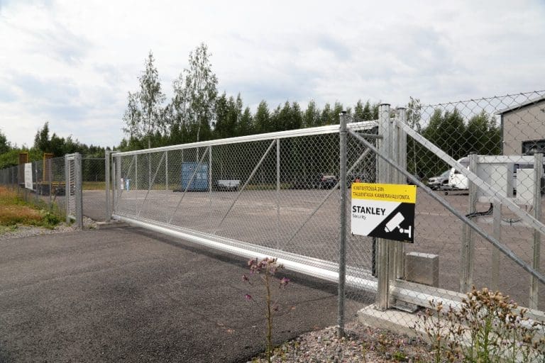 Toimitilaoppaat 4 PIHA-ALUEEN KUSTANNUKSET: KESKEINEN TEKIJÄ HALLITILOJEN RAKENTAMISESSA
